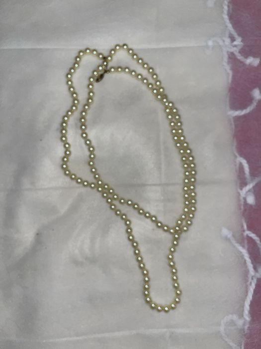 Naszyjnik perły.