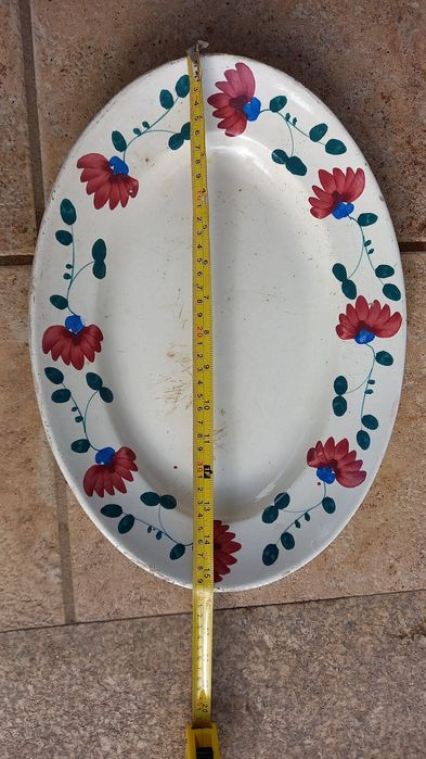Travessa antiga pintada à mão