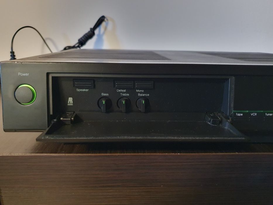 Acoustic research wzmacniacz stereo