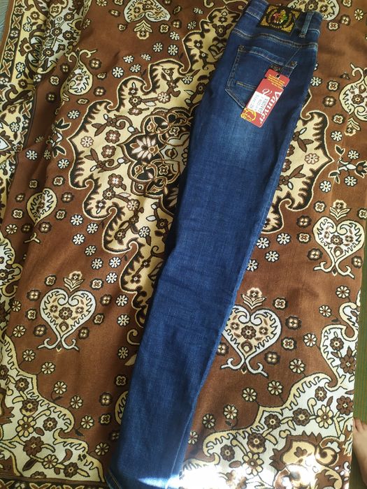 Джинси стрейч жіночі