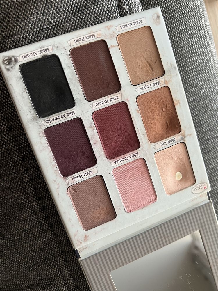 Palety cieni The Balm i Zoeva