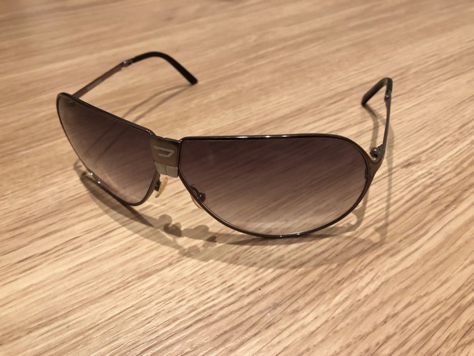 Óculos de sol marca diesel desdobráveis