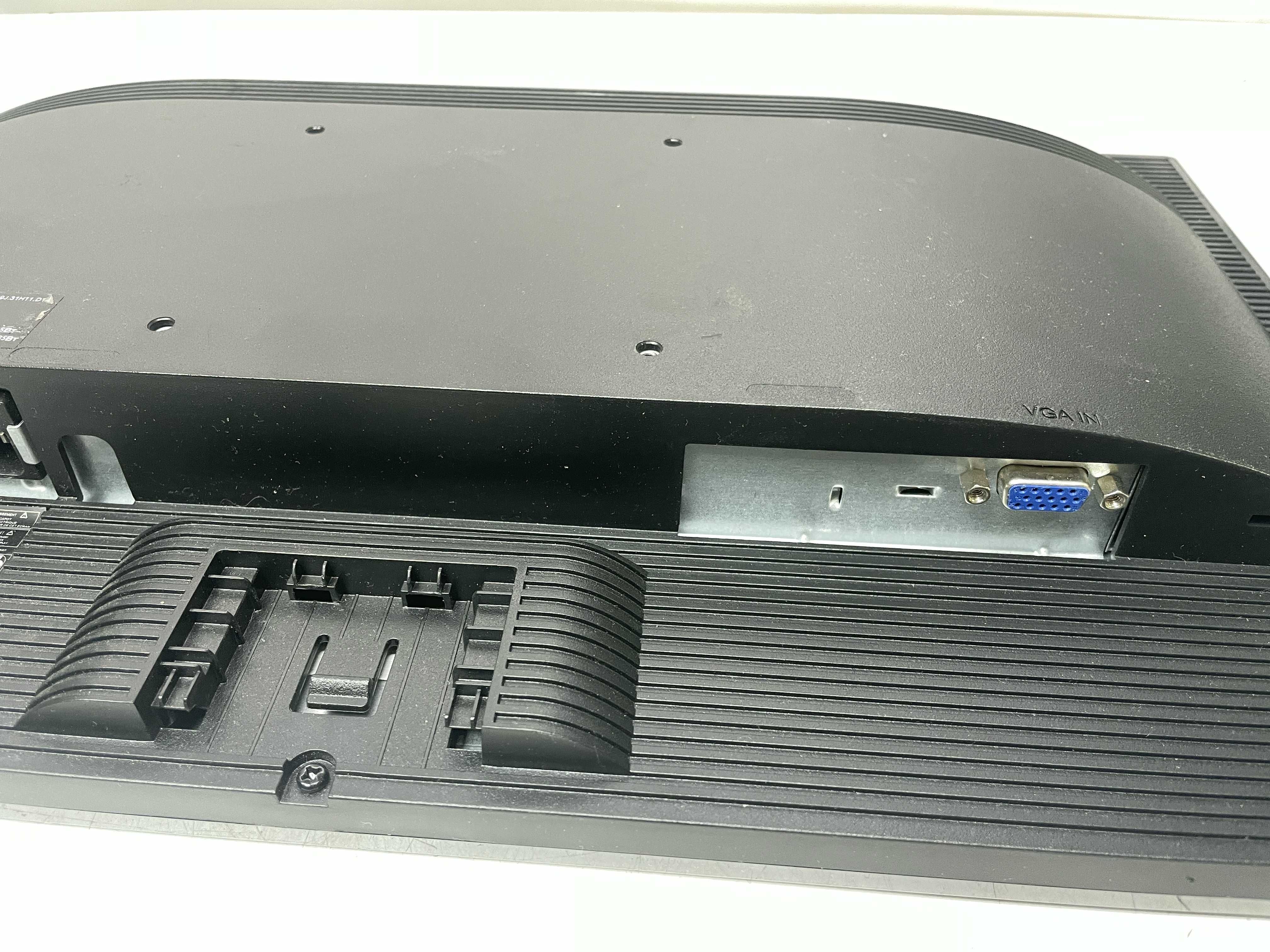 Широкоформатный монитор Acer 19" K192HQL царапины