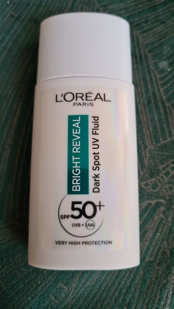 Loreal, Brighton reveal, redukujący przebarwienia UV fluid, 50ml