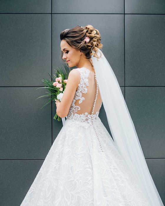 Весільна сукня, Blunny bridal