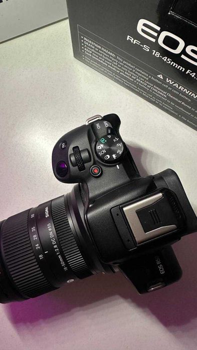 Canon EOS R50 Black(20500) + Sigma 18-50mm f/2.8(19к)