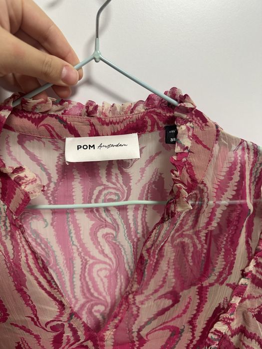 Блузка жіноча