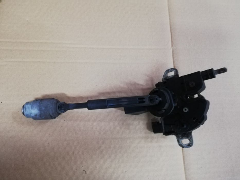 Zamek maski cięgno wkładka komplet Ford Focus mk2 i C-max 03-10r oryg