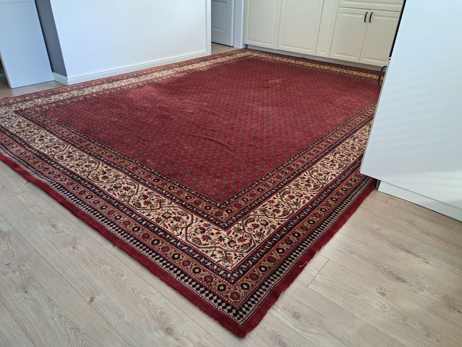 Przepiękny salonowy maszynowo tkany wełniany dywan Keshan 300x400cm