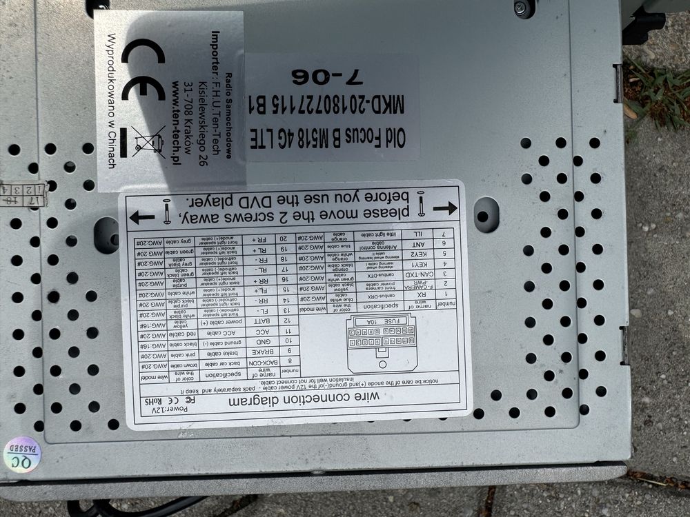 Radio samochodowe Ford Mondeo MK4 uszkodzone