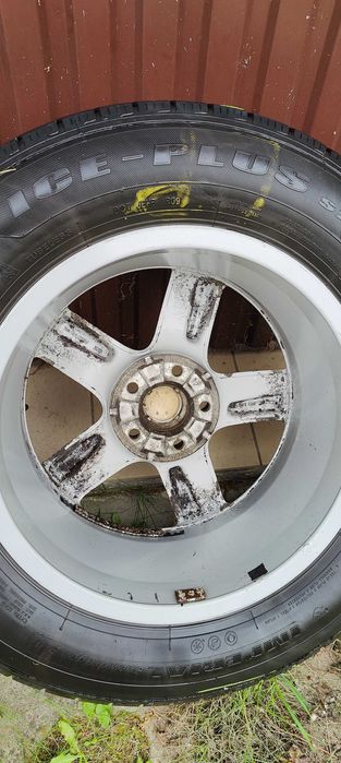 Felgi koła zimowe Audi q5 235/65/17
