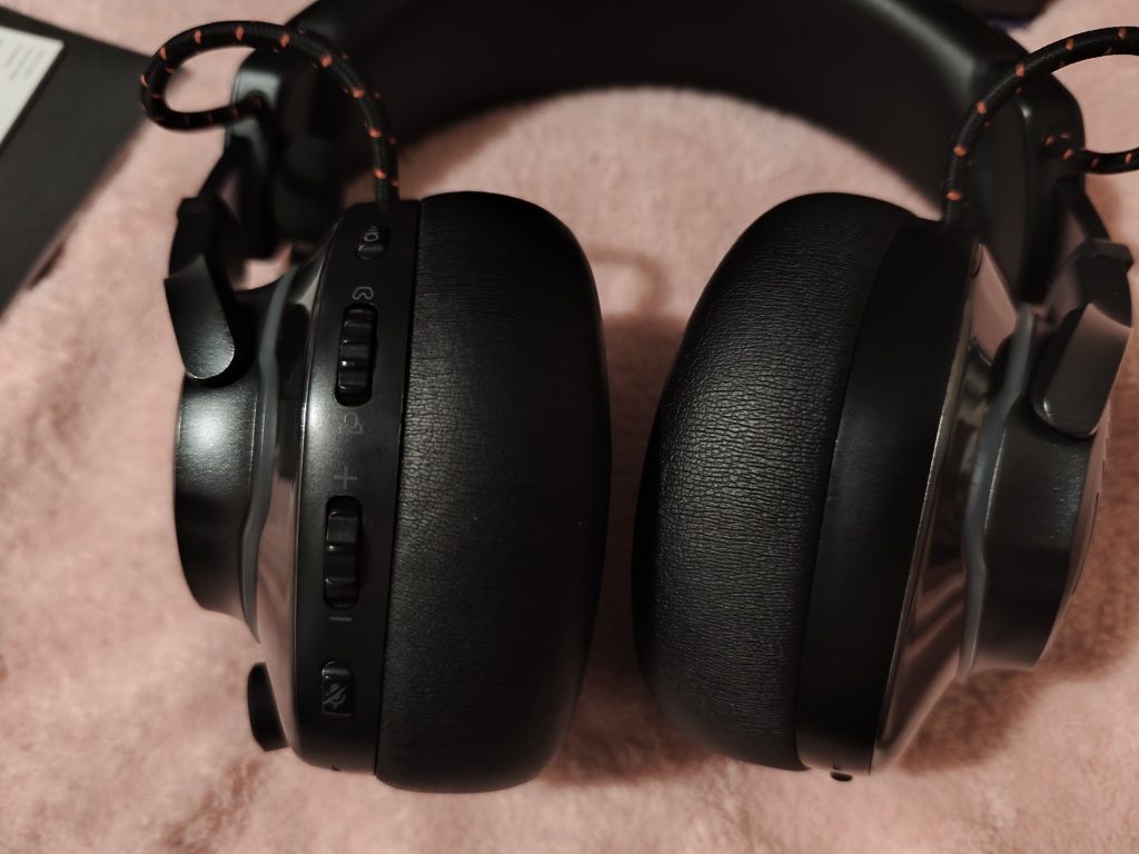 Ігрові навушники JBL Quantum 800