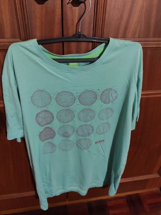T-shirt Hugo Boss - L