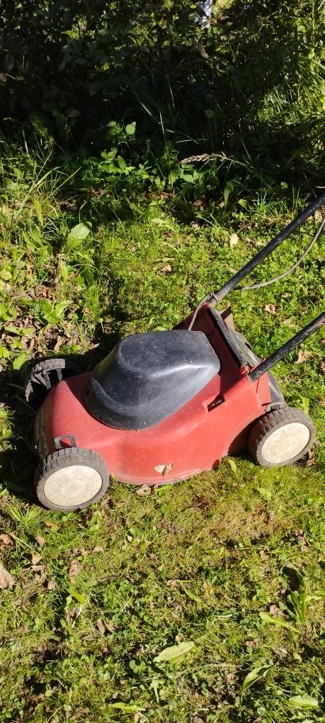 Kosiarka elektryczna używana sprawna