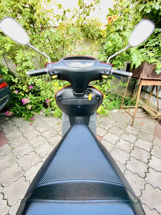 Мопед, скутер, 50cc 2T (пробег 280км)раздельная подача масла и бензина