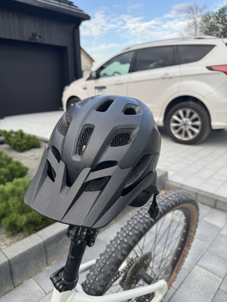 Kask dziecięcy GIRO TREMOR CHILD MIPS 47-54 cm