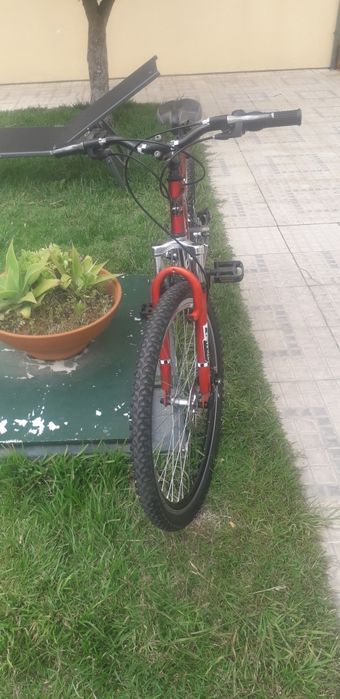 Bicicleta  .roda 26