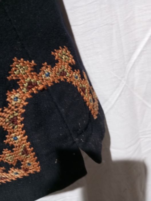 Вишитий кептарик