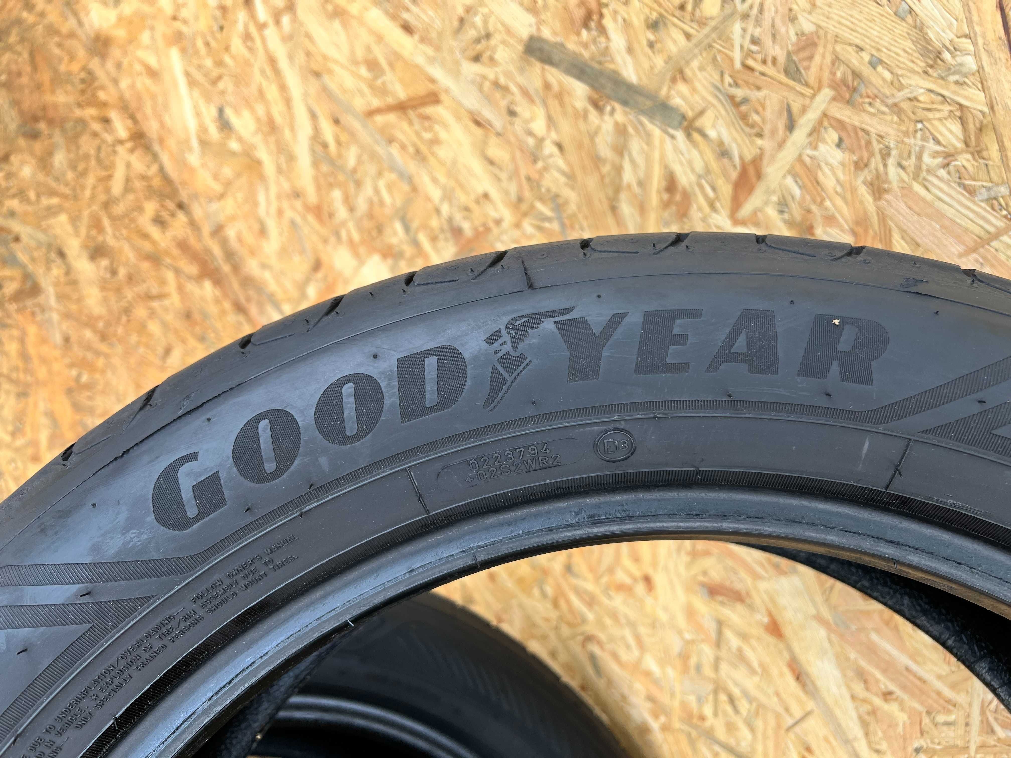 Goodyear Efficientgrip 2 SUV 225/55 R19 99V LATO PARA