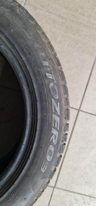 Pirelli sottozero 3 215/55r17 7-8mm 2020r