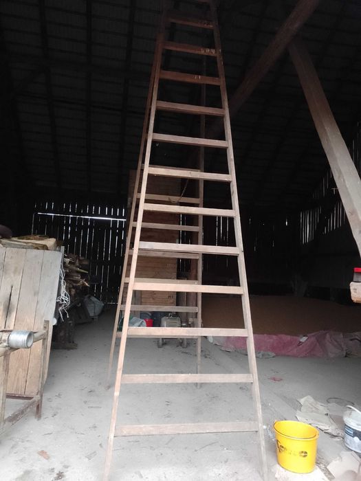 Drabina drewniana rozkładana