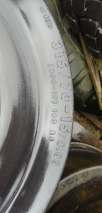 Wózek widłowy, pełne koła do wózka widłowego