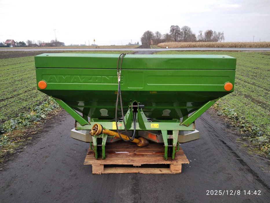 Rozsiewacz nawozu Amazone ZA-M MAX 1500kg  2000kg  kuhn,rauch,salky