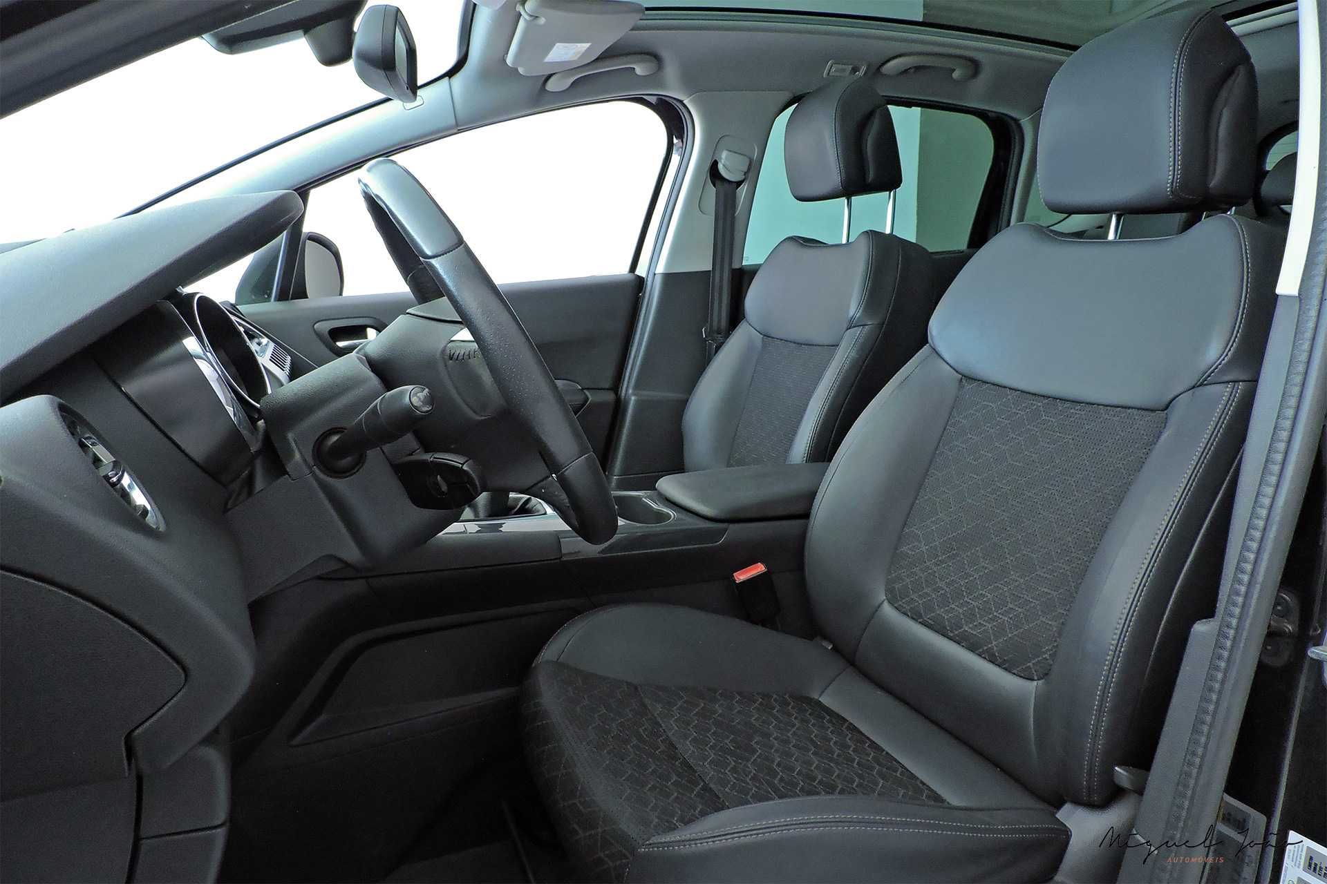 Peugeot 3008 1.6 HDi Nacional