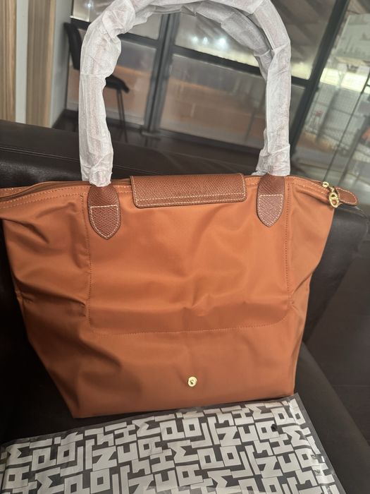Bolsa Longchamp cor caramelo