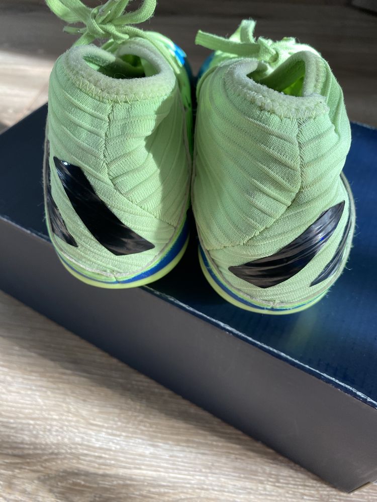 Копки adidas nemezis