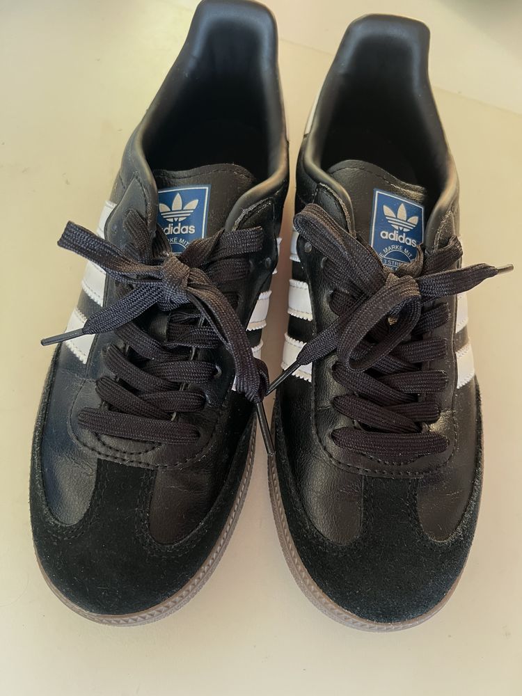 adidas spezial pretos