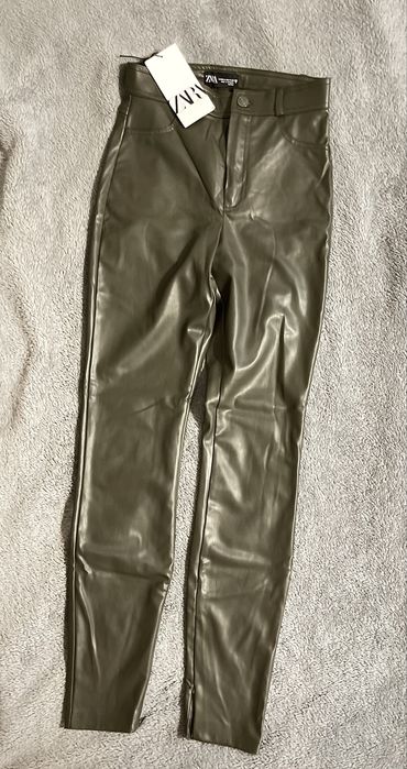 Вельветові штани бойфренди Mango, штаны из кожзама Zara