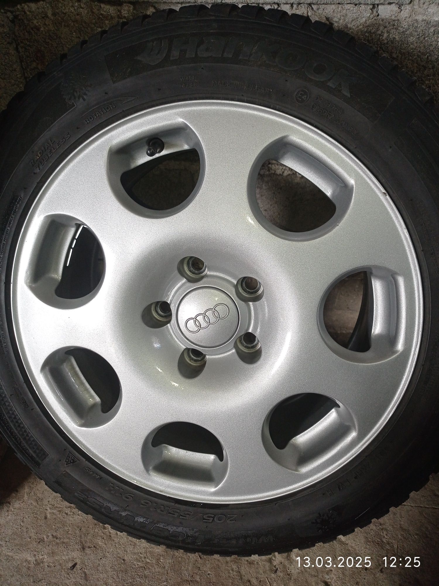 Диски r16 Audi +резина у подарок