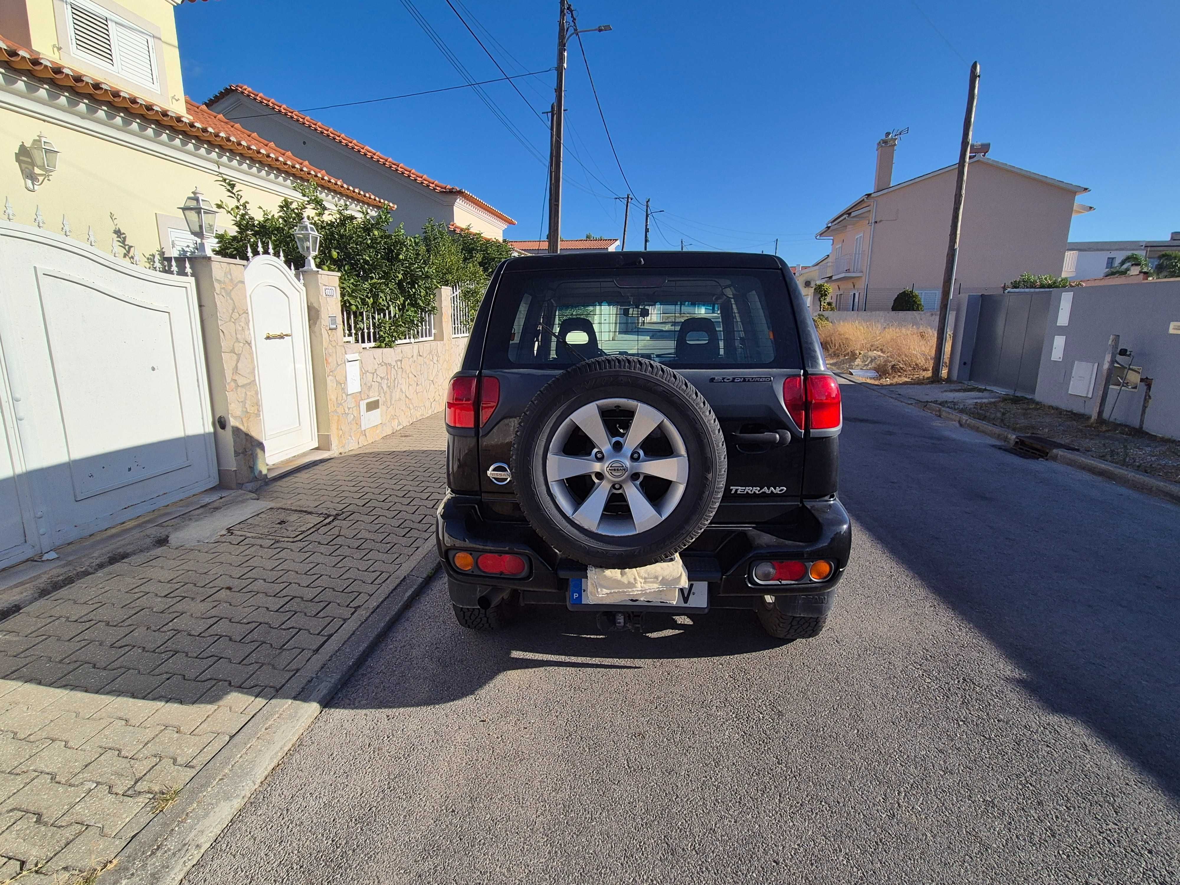 Nissan Terrano 3.0DI. 154 mil km.