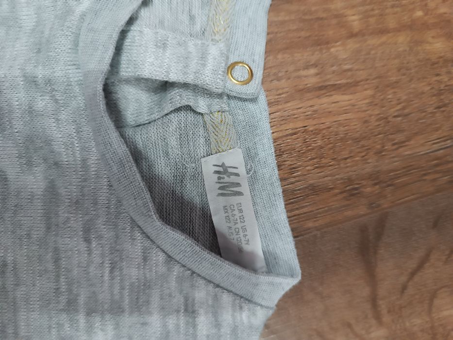 Kombinezon z krótkim rękawem rozm . 122/128 H&M