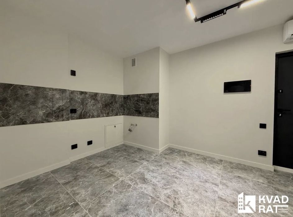 Двокімнатна квартира з ремонтом в ЖК Manhattan біля озера! 5 поверх