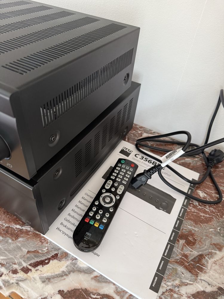 Sprzedam świetny wzmacniacz stereo NAD C356BEE + oryginal  pilot