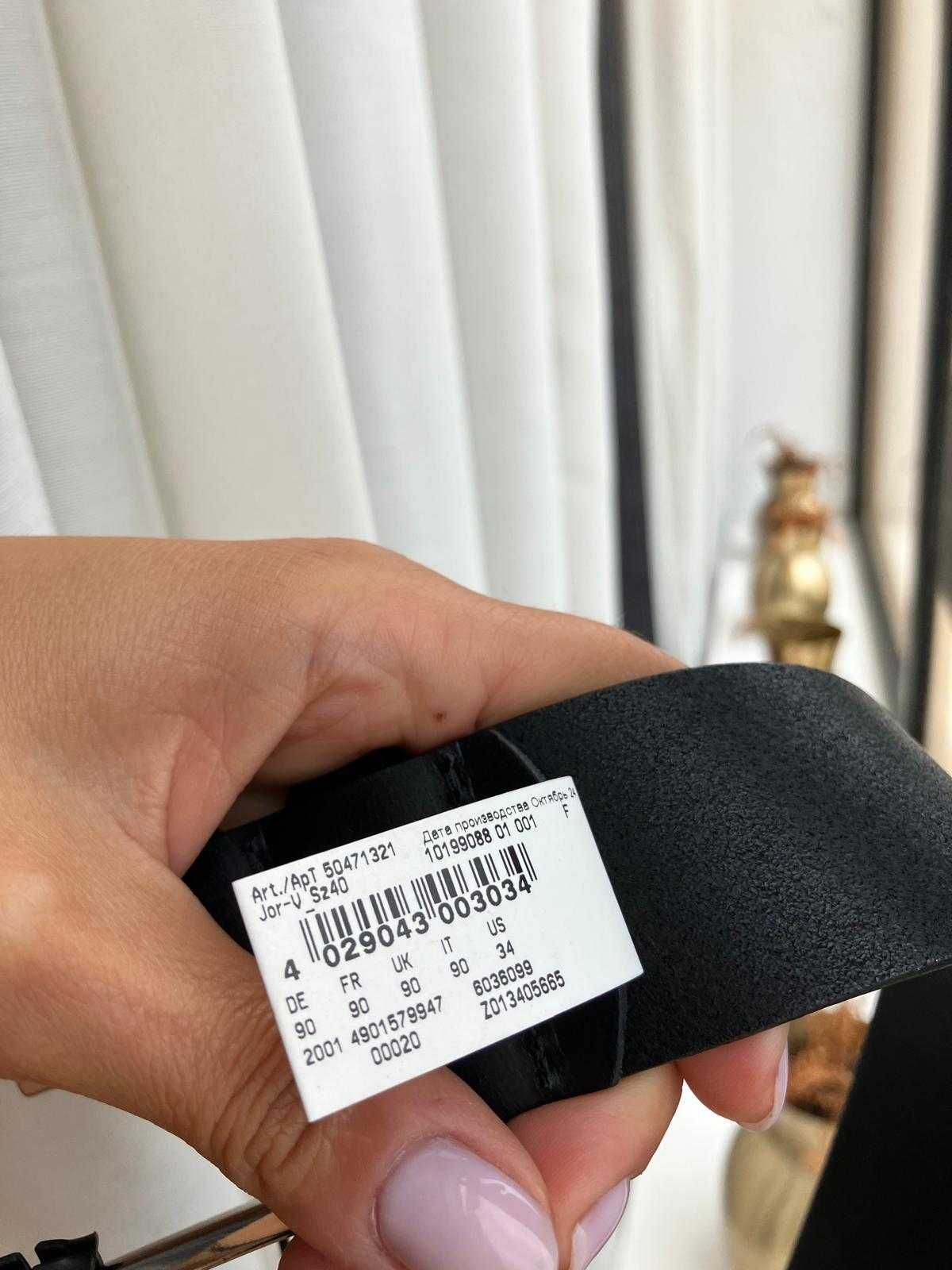cinto Hugo BOSS classico cor preto para vestir com fato novo