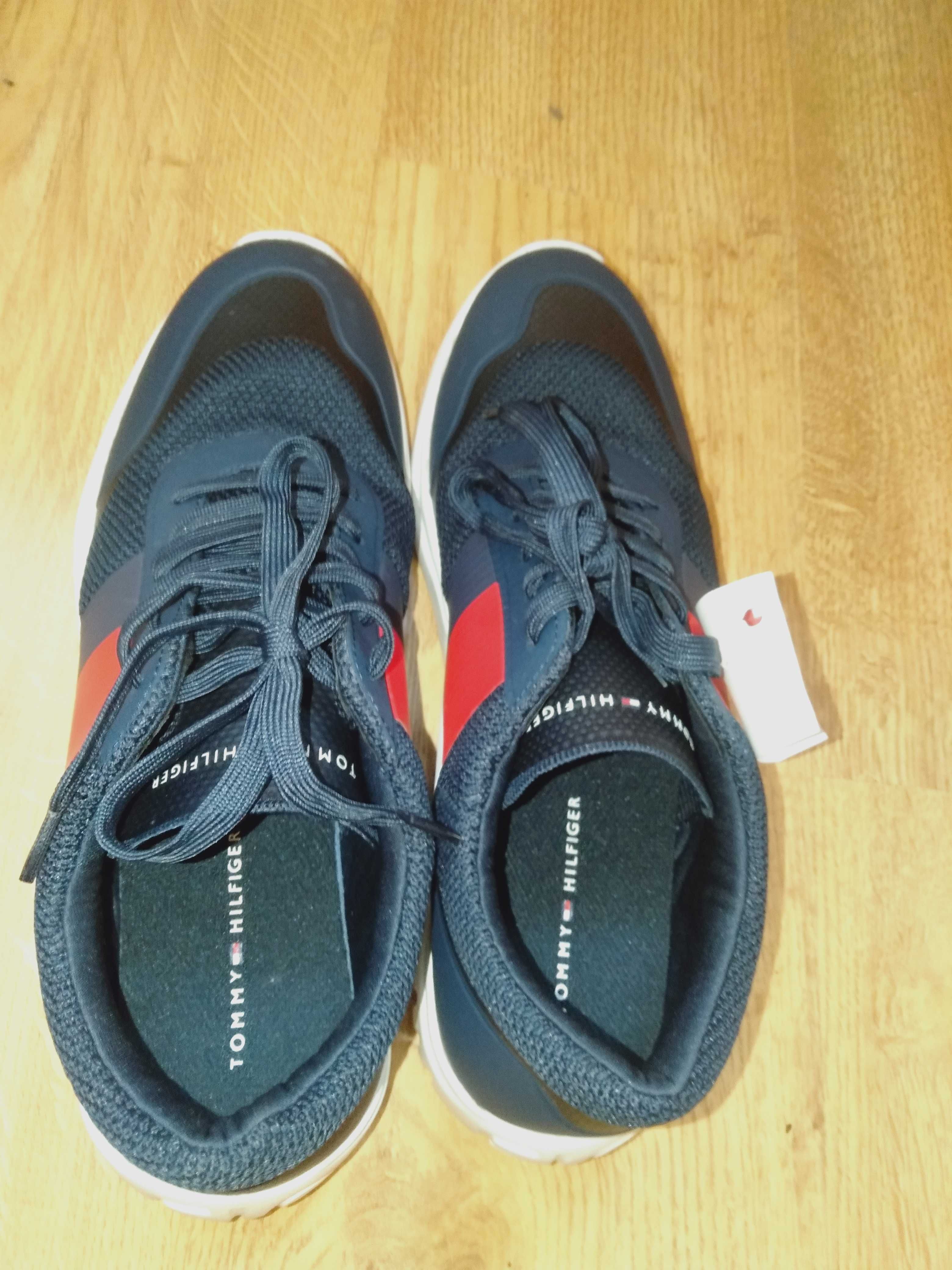 Nowe buty sportowe męskie adidasy Tommy Hilfiger rozmiar 44.