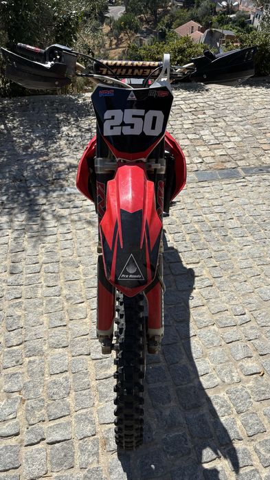 Honda Crf 250r de 2009 - Versão de 2 escapes