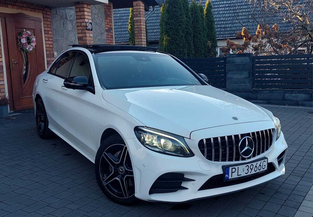 CESJA MERCEDES Klasa C 220 d 4MATIC 9G-TRONIC AMG CarPlay Panoramama