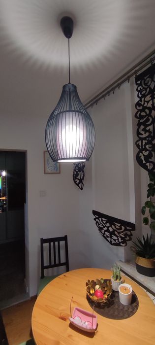 Lampa kuchenna Czarna