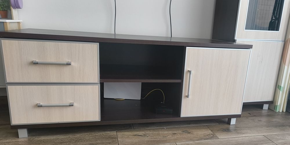Szafka pod tv, wąska szafka, meble