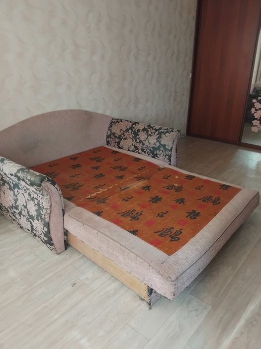 Продам диван раскладной