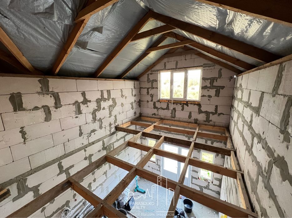 Продам будинок під ремонт!