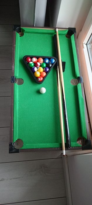 Mały stół do bilarda dla dzieci