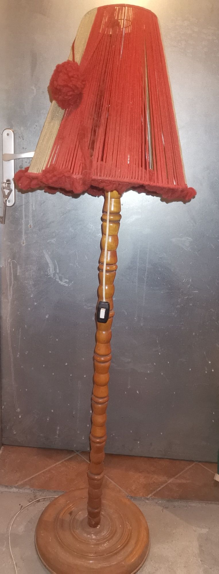 Lampa stojąca podłogowa retro