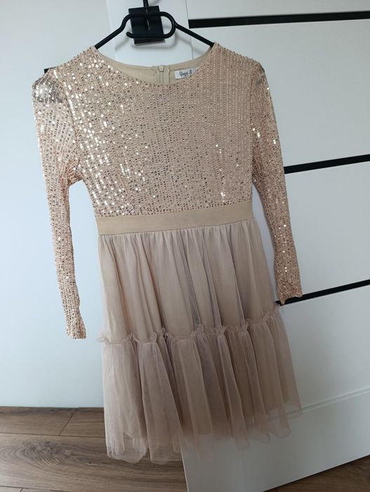 Śliczna sukienka 6 lat