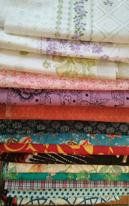 Отрезы и остатки  различных тканей