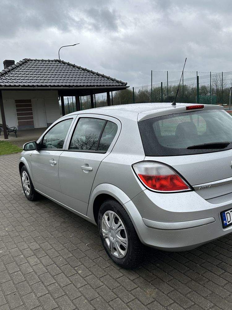 Sprzedam Opel Astra H
